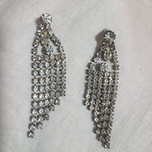 Vintage rhinestone dangling earrings - Picture 1 of 3